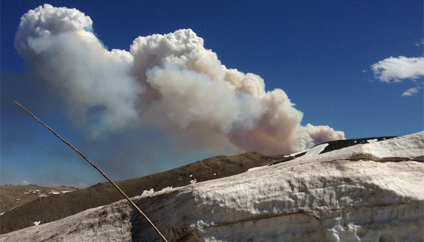 The Big Meadows Fire continued to burn in Rocky Mountain National Park on June 13, 2013. (Photo: Stephen Rapp)