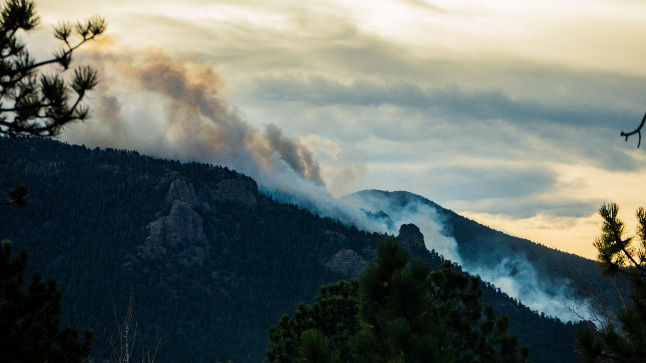 Photo of the Kruger Rock Fire burning near Estes Park taken Tuesday morning, Nov. 16, 2021.