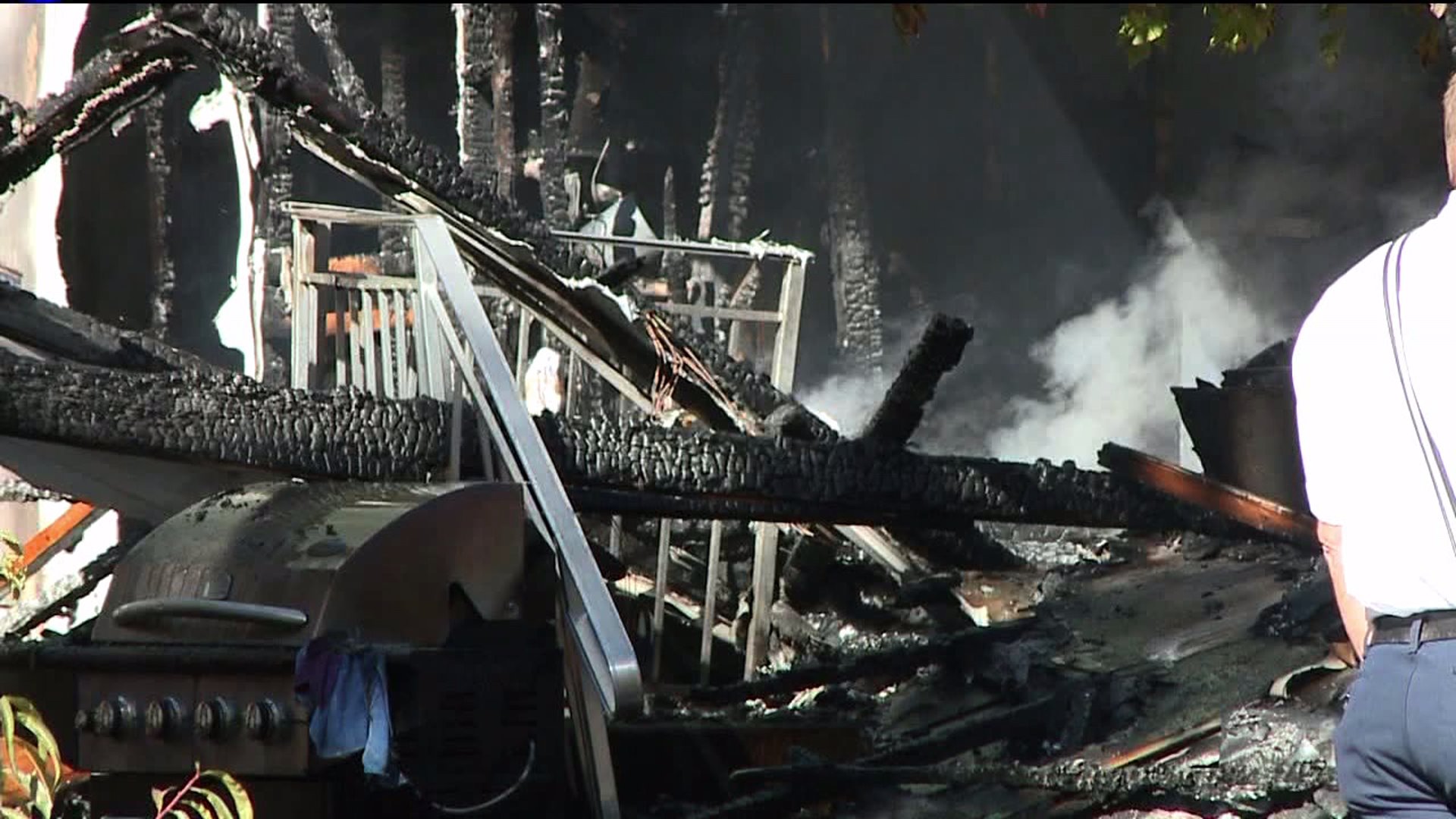 Boulder trailer fire kills little boy