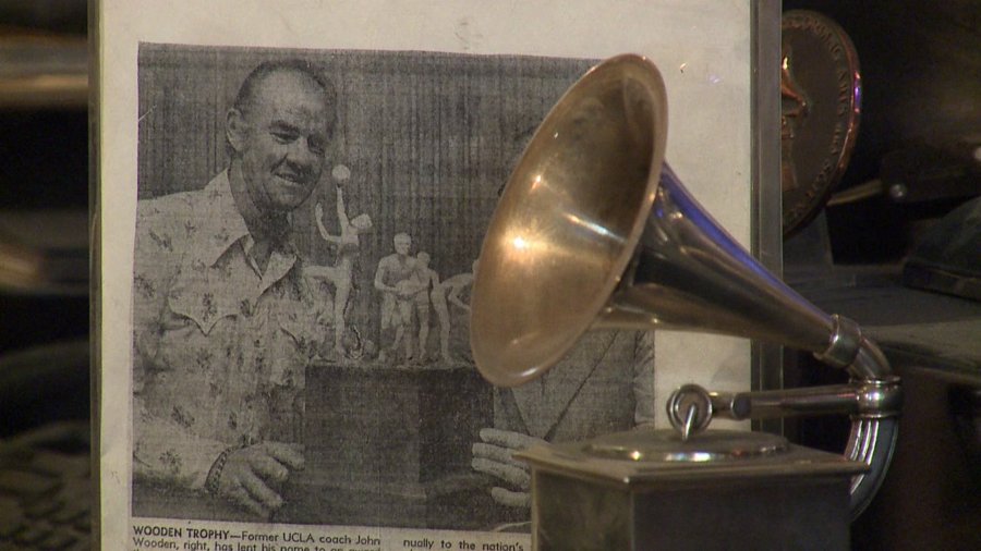 John Billings makes the Grammy statue in Colorado