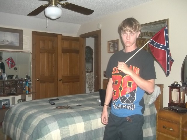 Photos of Dylan Roof, found with racist manifesto. (Photo: Lastrhodesian.com )