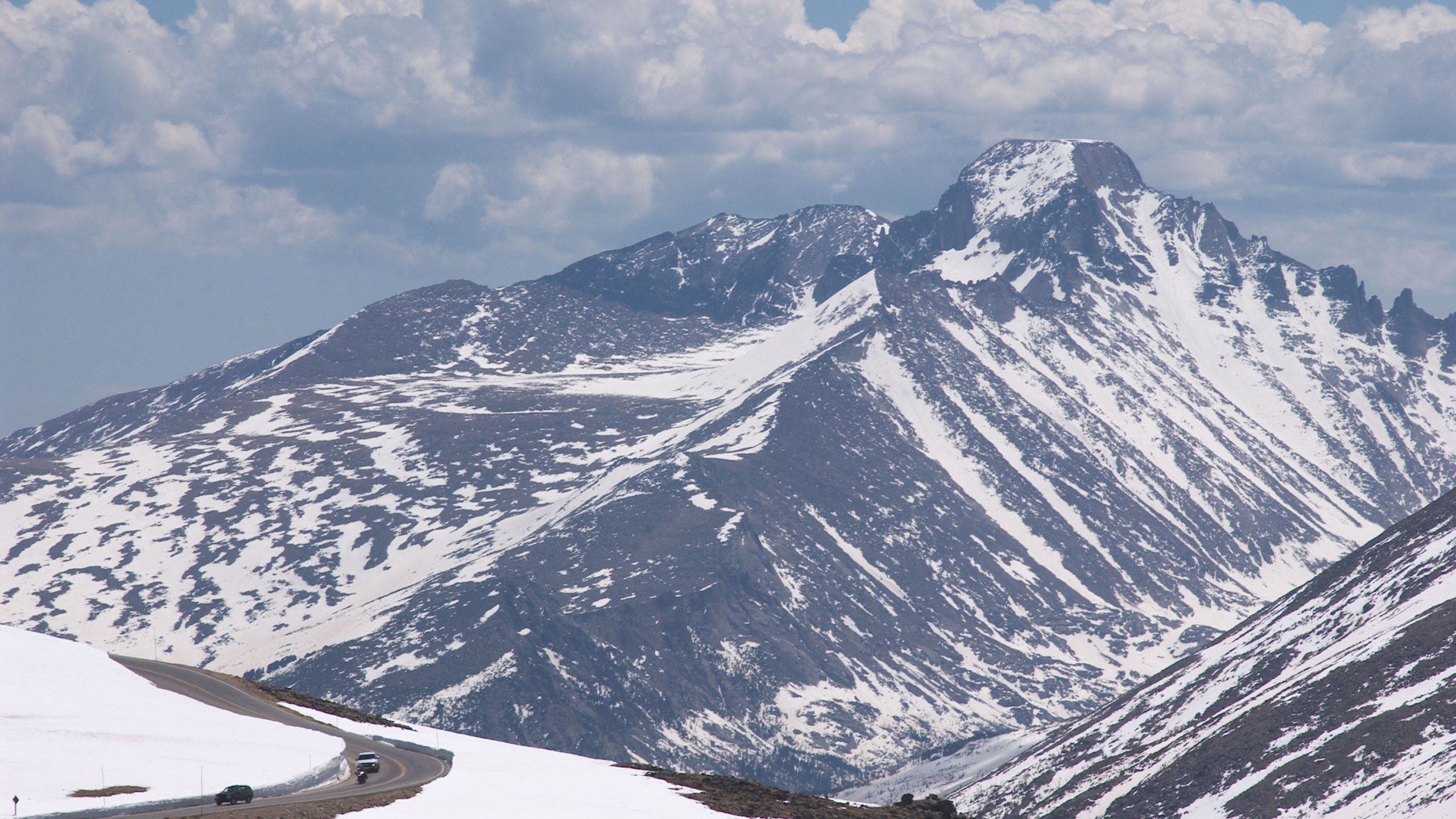 Winter driving Trail Ridge Road