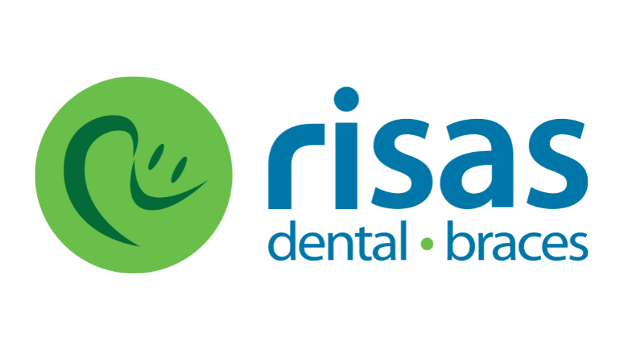 Risas Dental Logo