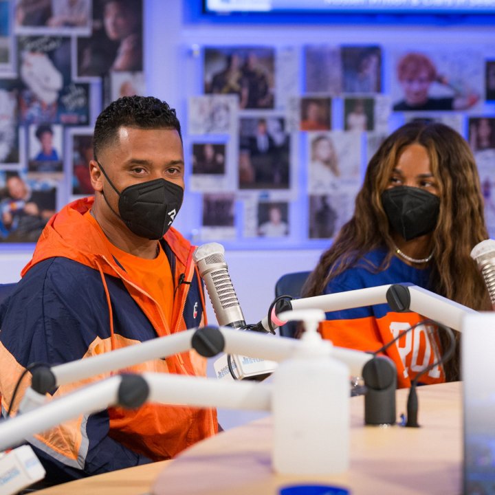 Russell Wilson and Ciara visit Children's Hospital Colorado in Broncos gear