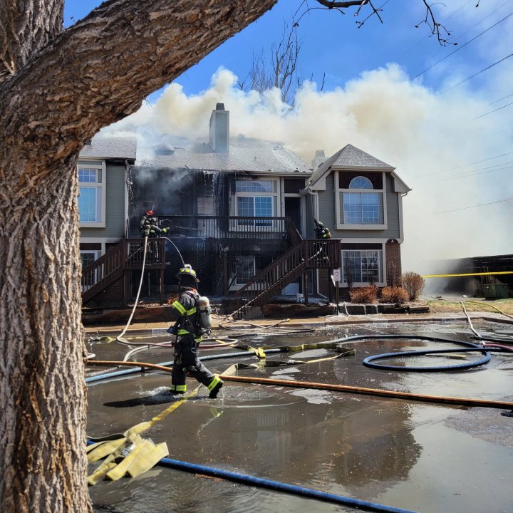 Southeast Denver townhomes on fire