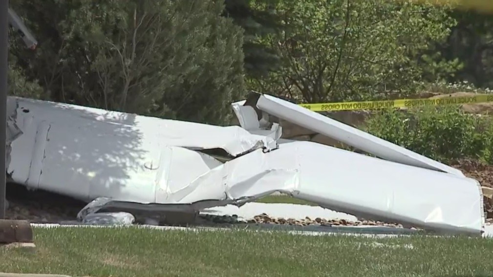 Colorado small plane crash kills two people