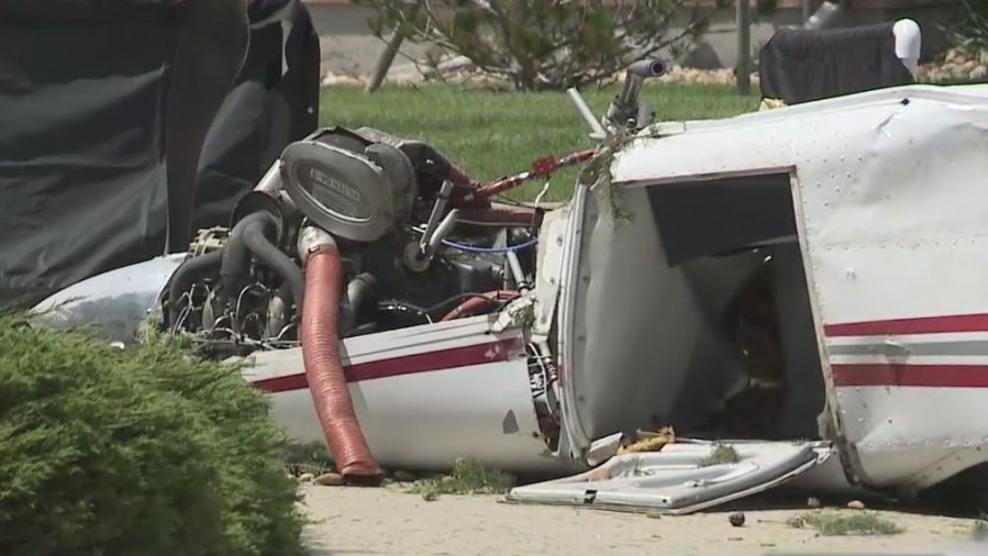 Small plane crash killed two people in Broomfield