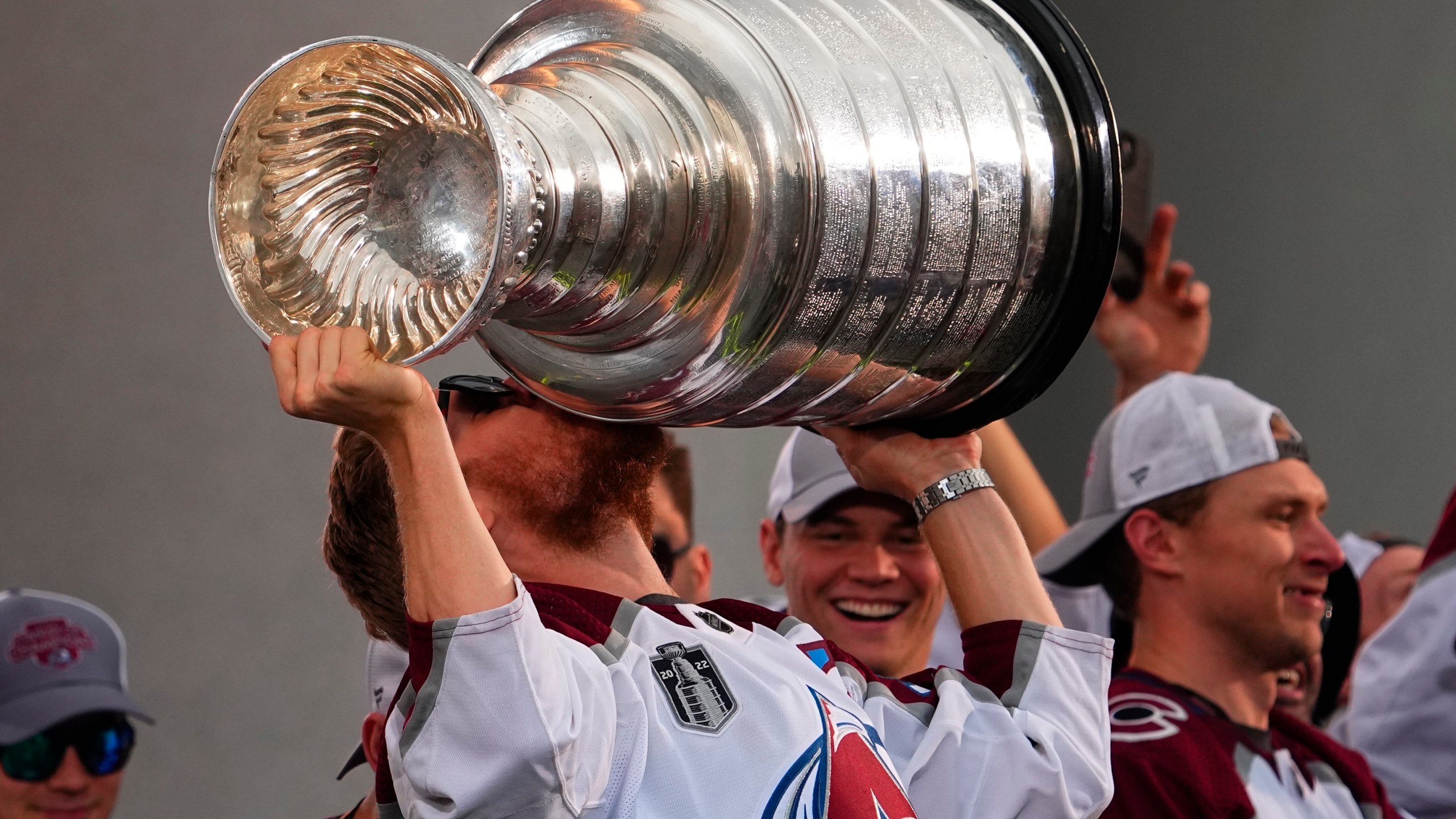 Avalanche Cup Defense Hockey