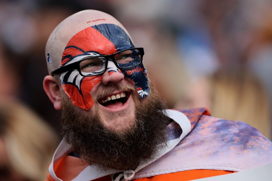 Denver Broncos v Tennessee Titans