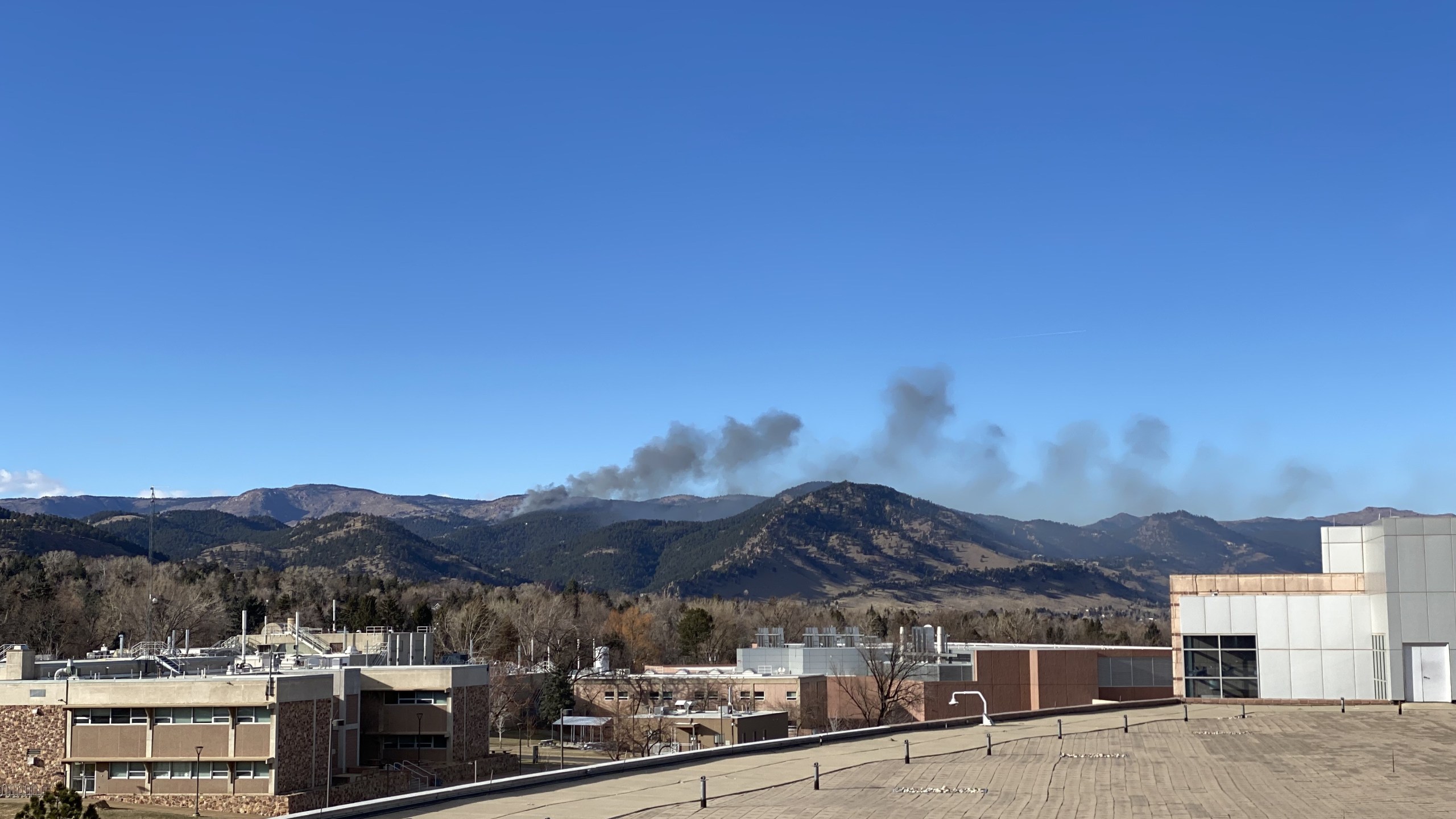 Structure fire burning on Sunshine Canyon Drive in Boulder