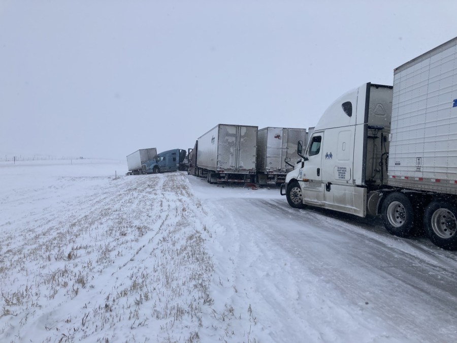 Semis involved in pileup on I-70 near Strasburg