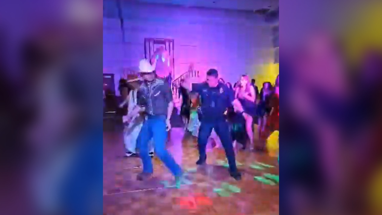 Arvada SRO dances at prom in 2023