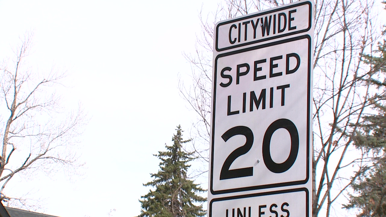 Sign showing the new reduced speed limit in Denver